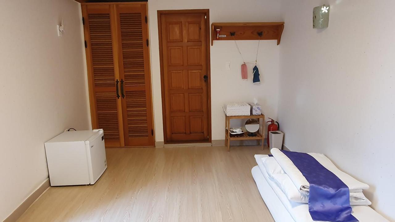 Greem Guesthouse Чонджу Экстерьер фото